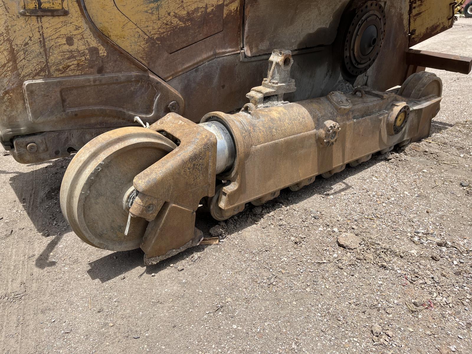 ./imagenes/INVOICE/2019/17771/TOPADOR FRONTAL CATERPILLAR D6T XW PARA PARTES (5).JPG